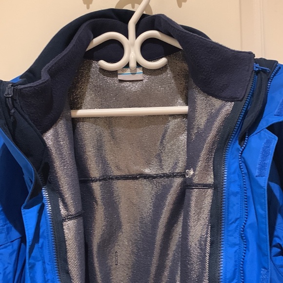 Men’s Columbia waterproof coat - Picture 5 of 8